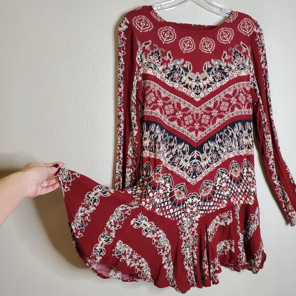Free People Smooth Talker Floral Long Sleeve Swing Tunic Red Size XS Boho Chic - Picture 4 of 15